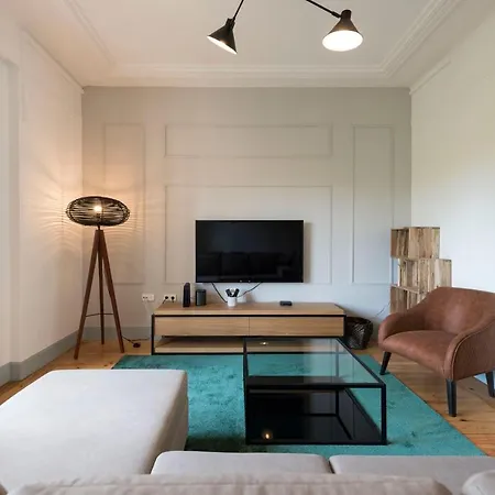 Apartment Doura W/ Ac & Balcony By Lovelystay Porto