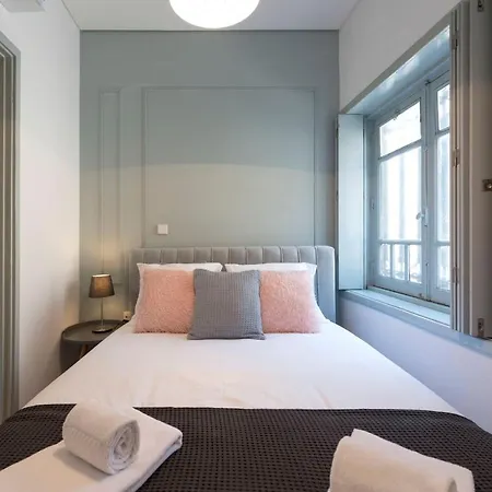 Apartment Doura W/ Ac & Balcony By Lovelystay Porto