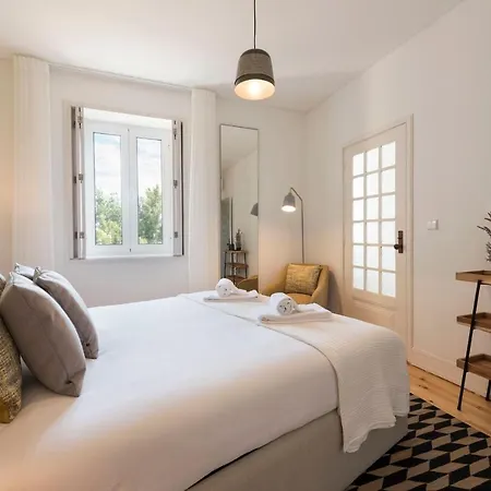Doura W/ Ac & Balcony By Lovelystay Apartment Porto